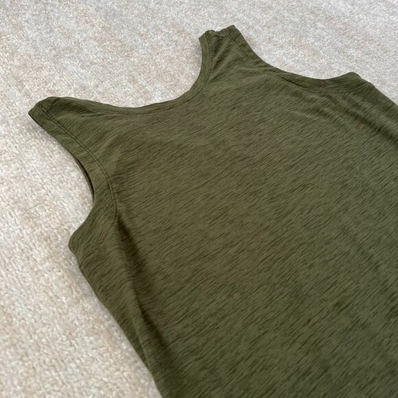 3 for $6 Old Navy Workout Tank Top S Green - Picture 3 of 8